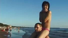 Svoju je ženu skinuo ...