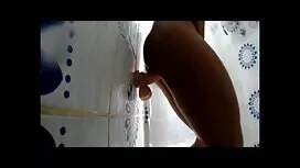Slatka pilića gura s ...