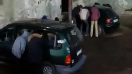 Mlada pilić lako pri ...